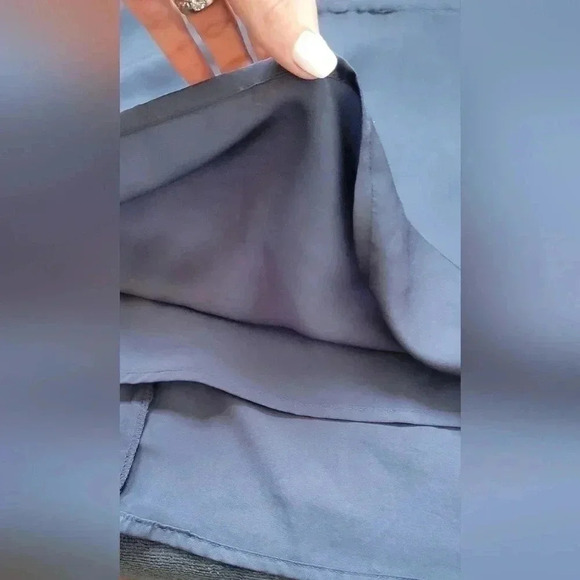 SIZE SMALL Tinley Road Silky Split-Neck Smocked Waist Drawstring Dress, Blue - Picture 6 of 10